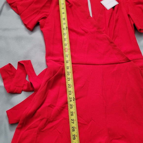 red romper with sleeves - Picture 11 of 12